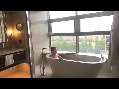 ❤️ Une énorme nana se branlant passionnément la chatte dans la salle de bains ❌ Vidéo anal at porn fr.rassadakubani.ru ️❤